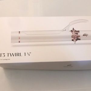 T3 Twirl 1 1/4 curling iron